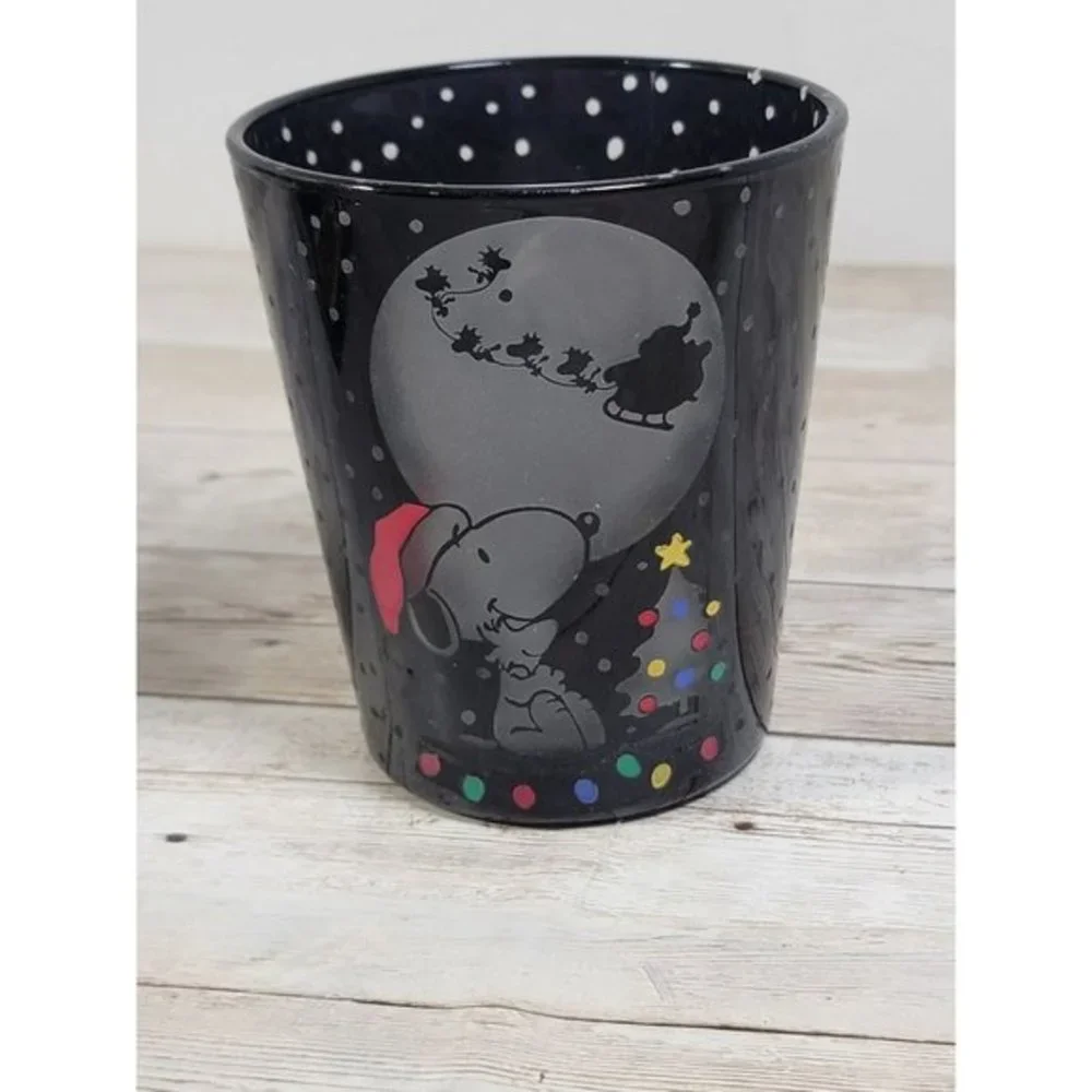 LENOX Pnts Peanuts Snoopy Reindeer Santa Chritmas‎ Glass Black Multi-Color Clear
